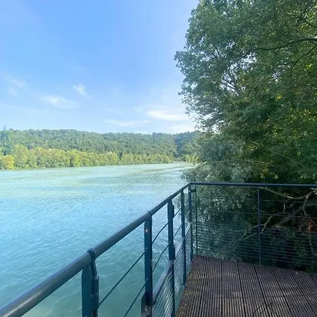 La Noyau Doux Vila *